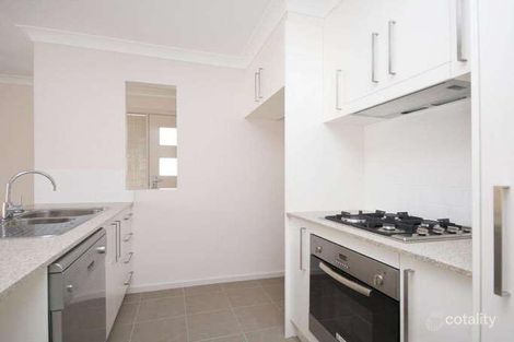 Property photo of 13 Laseron Place Mawson ACT 2607