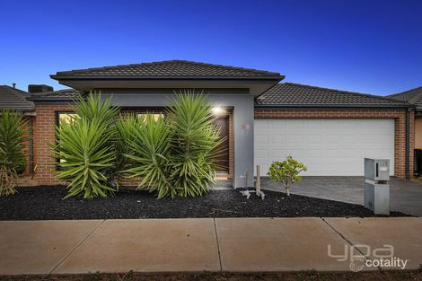 39 Marble Dr, Cobblebank, VIC 3338