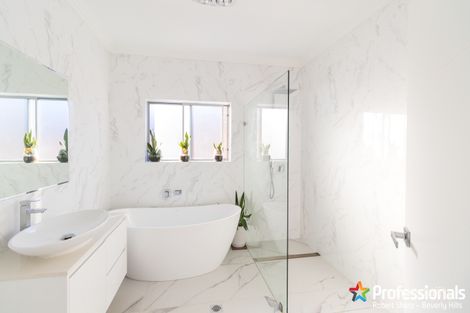 Property photo of 38 Dreadnought Street Roselands NSW 2196