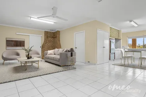 Property photo of 482 Rockingham Road Lake Coogee WA 6166