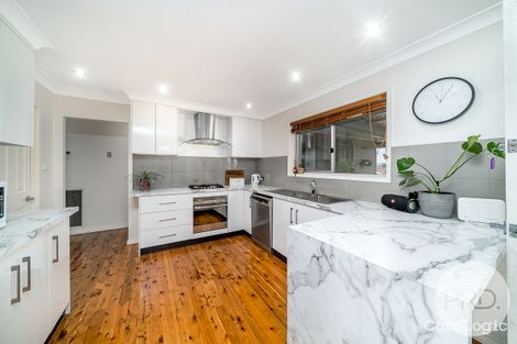 Property photo of 72 Stanley Street Kooringal NSW 2650