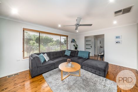 Property photo of 72 Stanley Street Kooringal NSW 2650