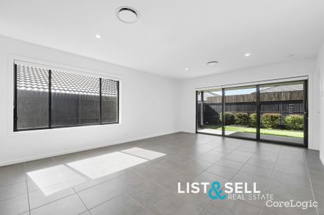 Property photo of 15 Chesham Avenue Oran Park NSW 2570