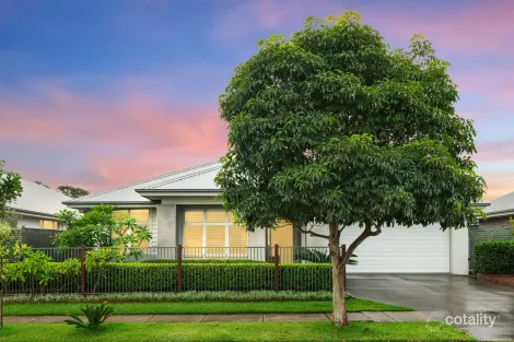 33 Seaside Bvd, Fern Bay, NSW 2295