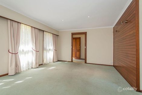 Property photo of 2 Yvonne Avenue Croydon South VIC 3136