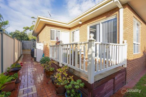 Property photo of 33 Whitehead Grove Rosebud VIC 3939