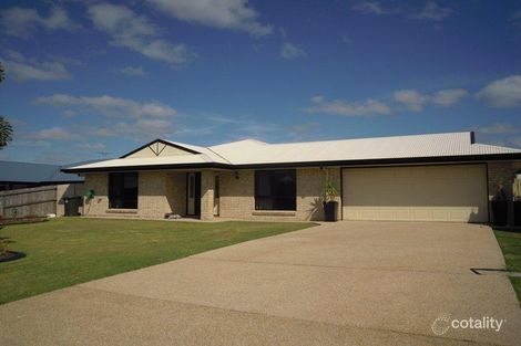 27 Cypress Ave, Norman Gardens, QLD 4701