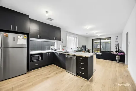 Property photo of 40 Glenthorne Crescent Andrews Farm SA 5114