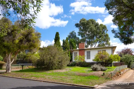 9 Freeman St, Castlemaine, VIC 3450