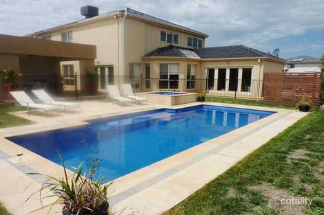Property photo of 1 St Georges Avenue Caroline Springs VIC 3023