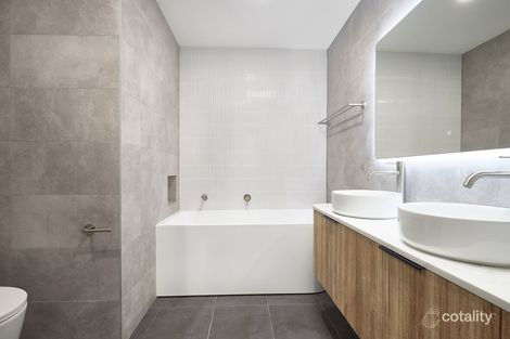 Property photo of 64 Balfour Road Kensington NSW 2033