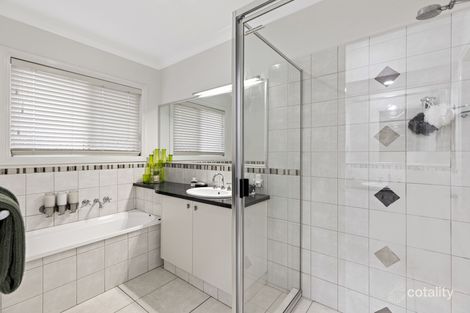 Property photo of 8 Morris Court Cotswold Hills QLD 4350