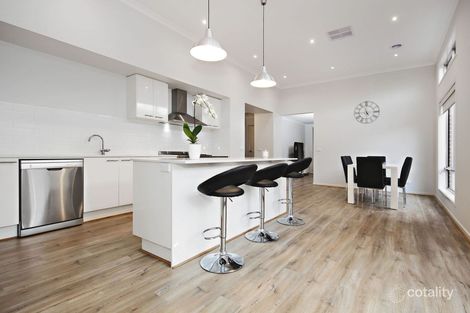 Property photo of 21 Springlands Crescent Fraser Rise VIC 3336
