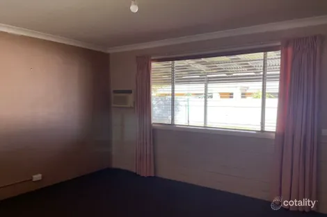 Property photo of 21 Rosenberg Crescent Kalgoorlie WA 6430