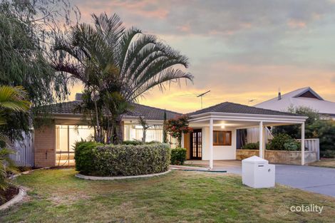 Property photo of 17 Combewood Loop Carramar WA 6031