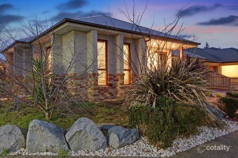 Property photo of 13 Bursaria Way Doreen VIC 3754