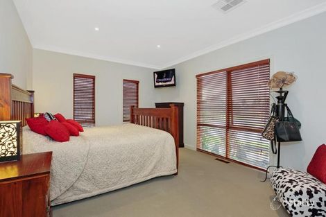 Property photo of 13 Bursaria Way Doreen VIC 3754