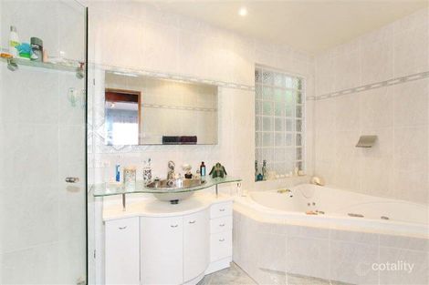 Property photo of 25 Manly View Road Killcare Heights NSW 2257