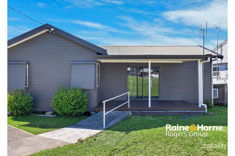 1 Woodlawn Dr, Budgewoi, NSW 2262