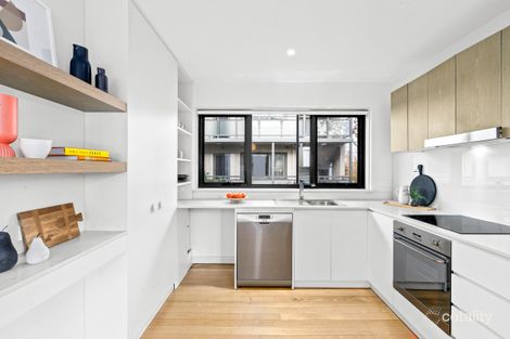 Property photo of 3/33 Pine Avenue Elwood VIC 3184