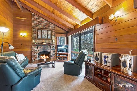 Property photo of 1 Caroline Street Selby VIC 3159