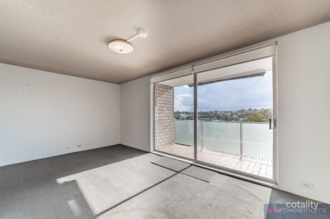 Property photo of 12/12 Ronald Avenue Freshwater NSW 2096