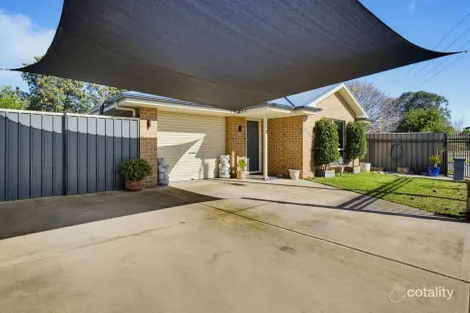 Property photo of 11 Emberton Place Morphett Vale SA 5162