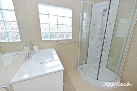 Property photo of 22 Salisbury Road Ashwood VIC 3147