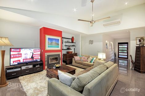 Property photo of 33 Greenfields Drive Moriac VIC 3240