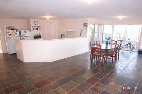 Property photo of 13 Ormond Rise Roxburgh Park VIC 3064
