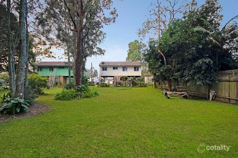 Property photo of 4 The Peninsula Killarney Vale NSW 2261