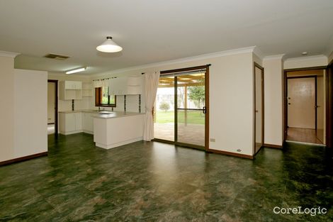 Property photo of 11 Avocet Drive Estella NSW 2650
