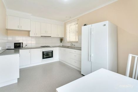 Property photo of 5 Juniper Court Frankston North VIC 3200