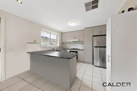 Property photo of 28 Marlock Way Delahey VIC 3037