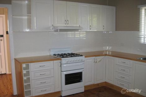 Property photo of 35 Parkview Avenue Wynnum QLD 4178