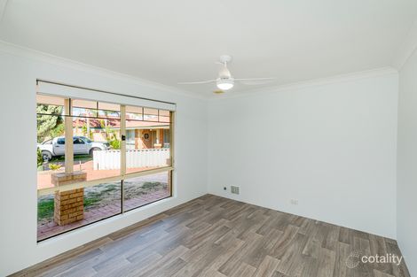 Property photo of 13 Pyrite Court Forrestfield WA 6058