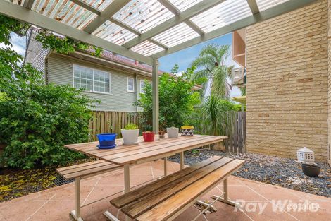 Property photo of 2/9 Huxley Avenue Alderley QLD 4051