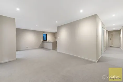 Property photo of 7/181 Riversdale Drive Tarneit VIC 3029