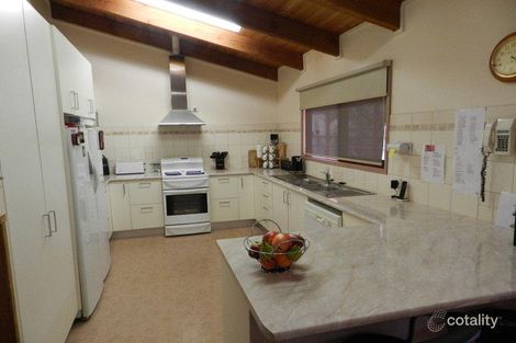 Property photo of 11 Cook Drive Shepparton East VIC 3631