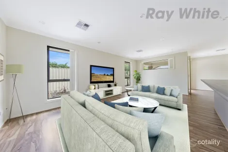 Property photo of 12 View Crescent Evanston Park SA 5116