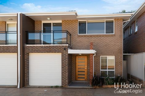 Property photo of 7/10 Old Glenfield Road Casula NSW 2170