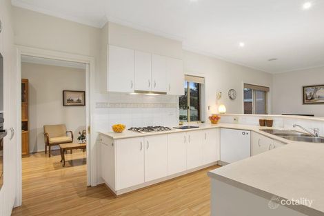 Property photo of 4 Cottinglea Terrace Ringwood North VIC 3134