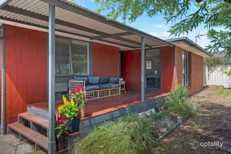 Property photo of 40 Highton Lane Mansfield VIC 3722