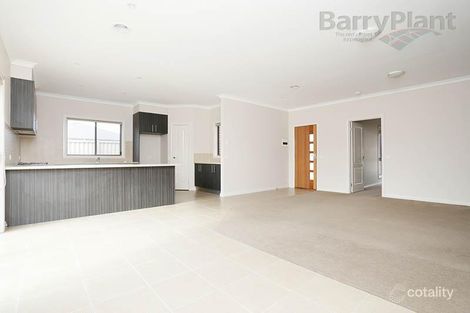 Property photo of 3/3 Borrowdale Road Harkness VIC 3337