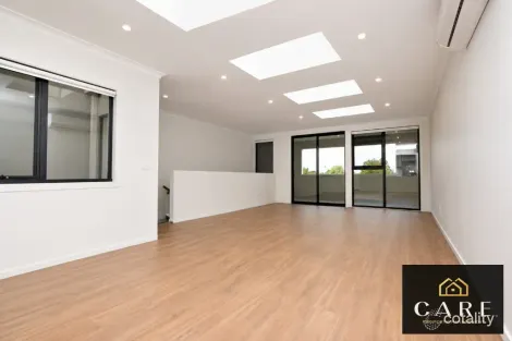 Property photo of 31B Marriott Boulevard Lyndhurst VIC 3975