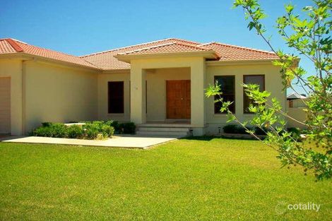 Property photo of 80 The Grange Hillvue NSW 2340
