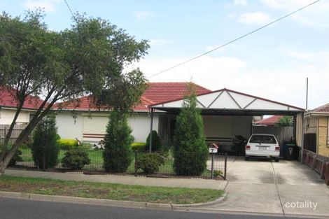 Property photo of 7 Leighton Crescent Fawkner VIC 3060