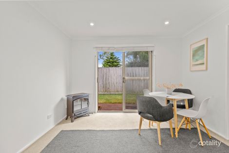 1/1 Young St, Seaford, VIC 3198