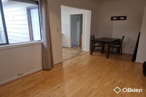 32 Weatherston Rd, Seaford, VIC 3198