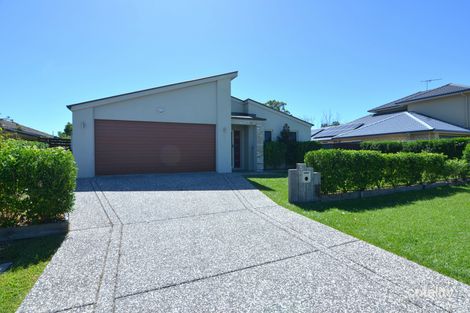8 Stream Pl, Bellmere, QLD 4510